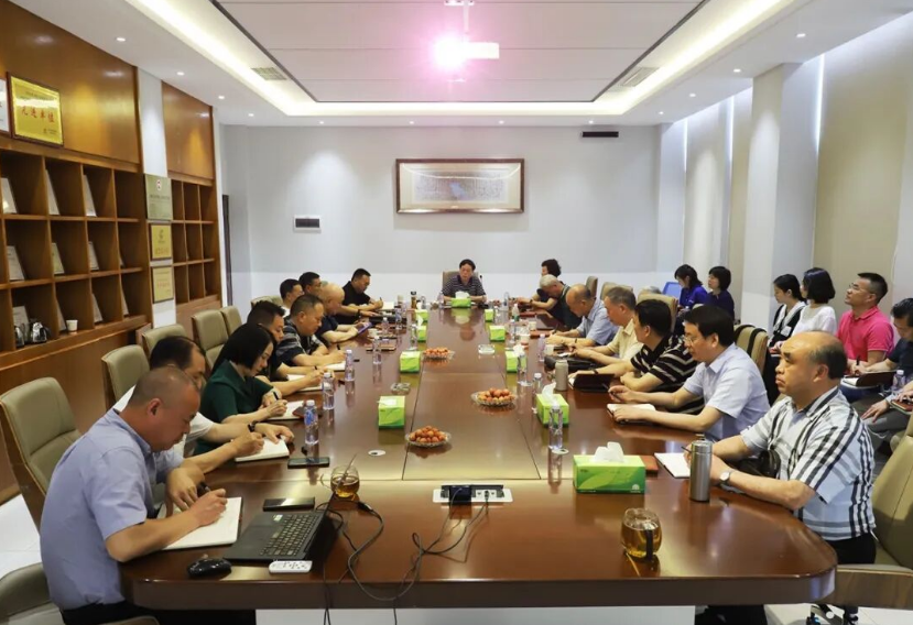 四川省消防协会 会长办公会在Z6尊龙凯时公司顺利召开